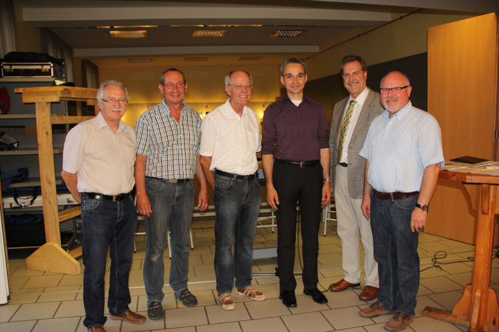 Günter Weinen, Peter Fröschen, Gerd Gudduschat, Wilfried Oellers, Wolfgang Jungnitsch und Walter Junker im Schützenheim