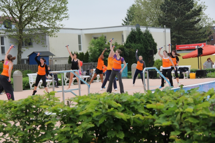 Zumba-Vorführungen gab es auch zu bestaunenFoto: Walter Junker